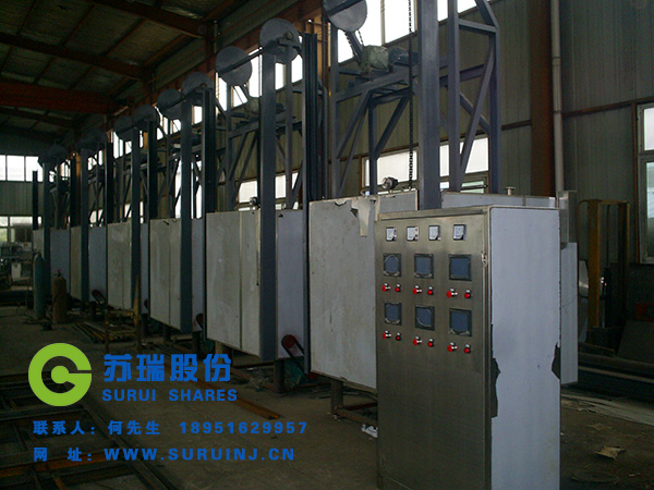 生产中的非标真空干燥设备